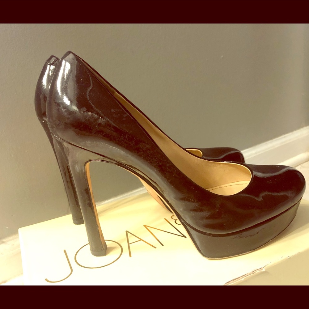 Black patent leather Joan & David pumps size 8.5